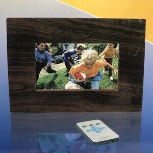 Digital Picture Frame Axion AXN-9702 7" Widescreen LCD Clock Calendar MP3 Alarm